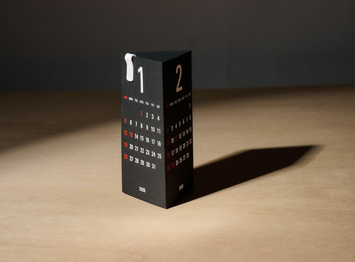 Replug Triangular Three-Month Desk Calendar 2027 - Black