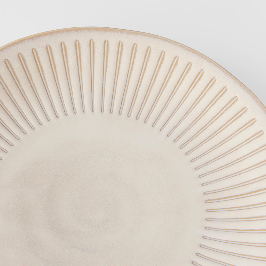 Ridged Alabaster Dinner Plate 23cm