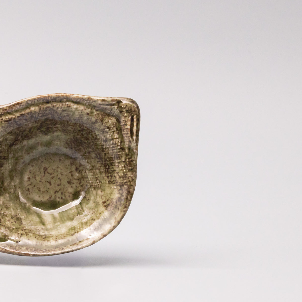 Sage Triple Pod Sauce Dish 16cm