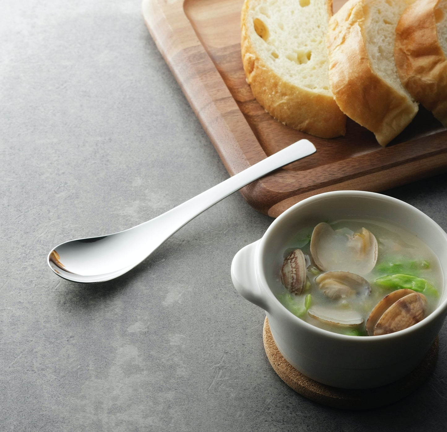 Tsubame Mirror Polished Stainless Steel Classic Renge Spoon 17.7cm