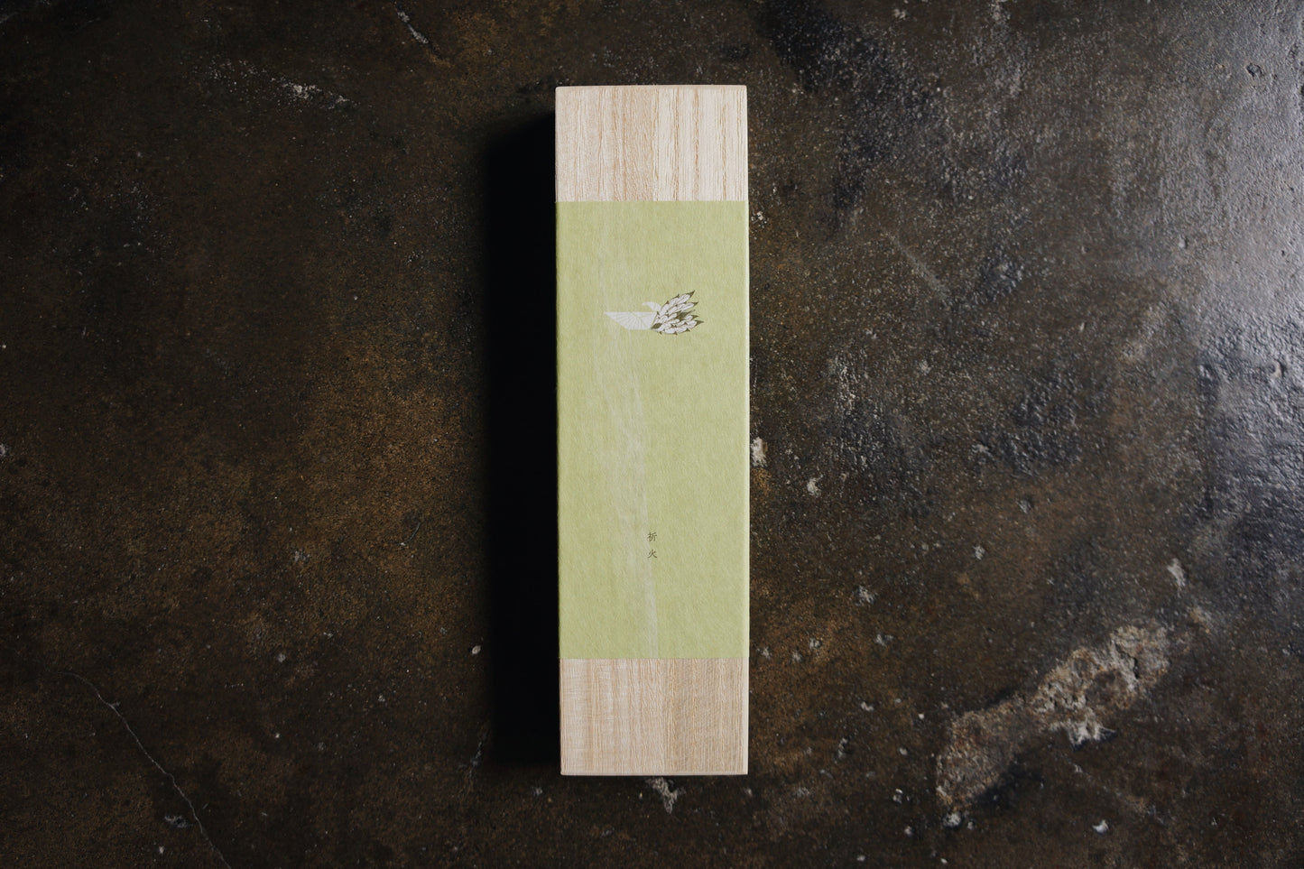 White Sage Warosoku Candle Box Set - Purification