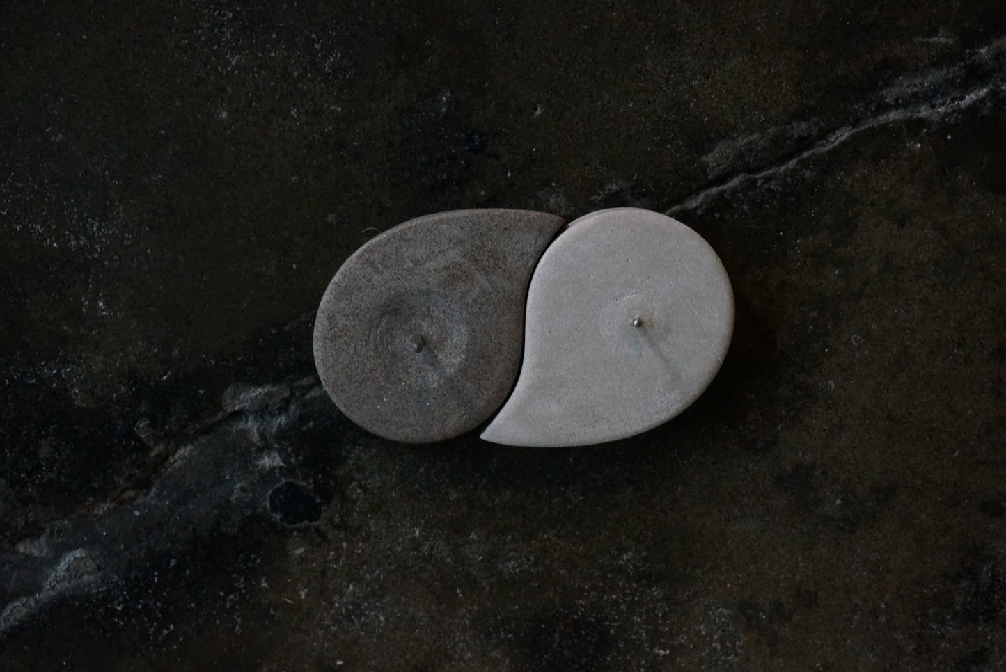 Yin & Yang Warosoku Candle Gift Set