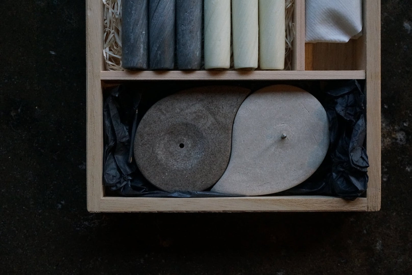 Yin & Yang Warosoku Candle Gift Set