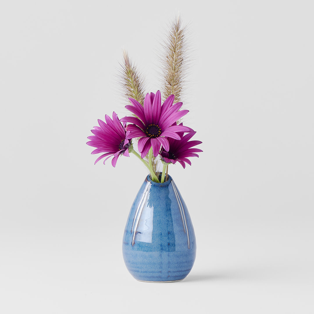 Blue with white vertical stripe vase 10cm