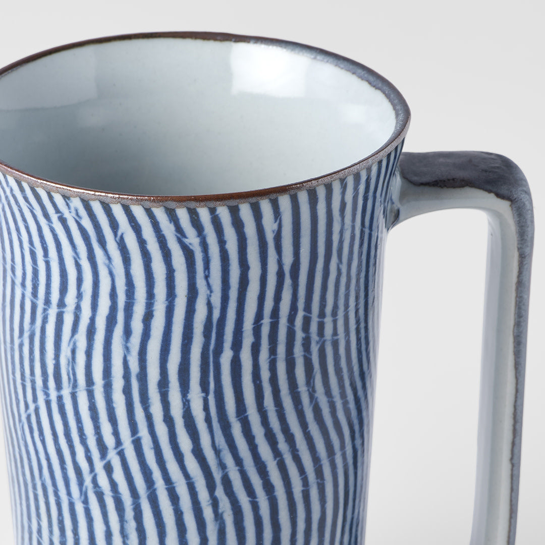 Wavy Lines mug with handle 400ml