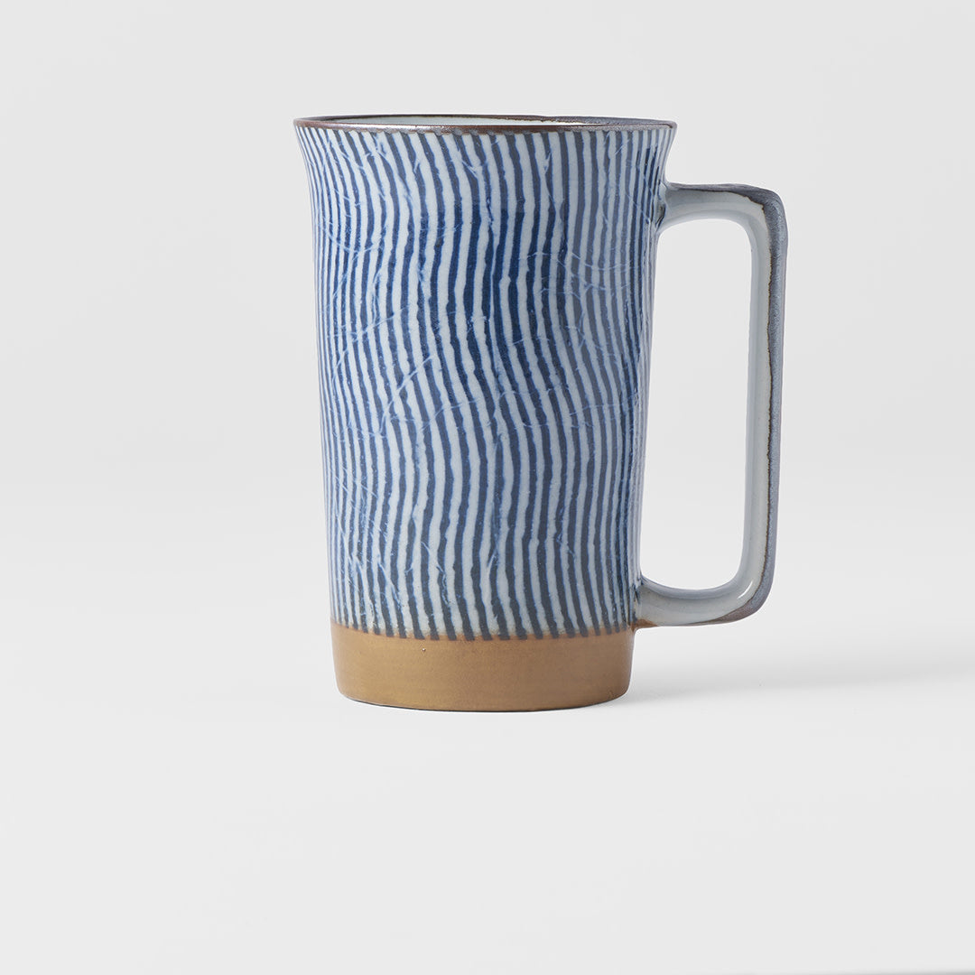 Wavy Lines mug with handle 400ml