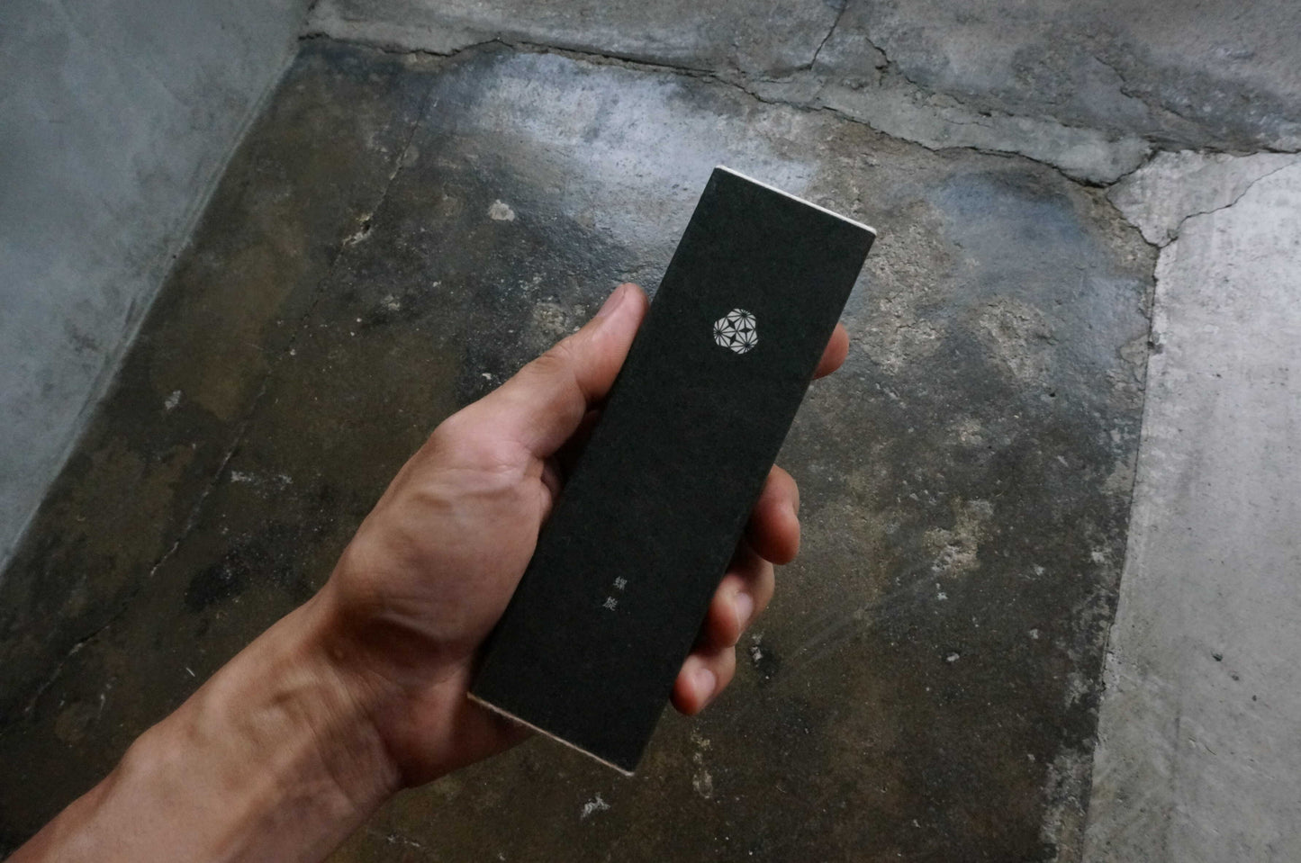 Cosmic Hemp & Charcoal "Warosoku" Candle