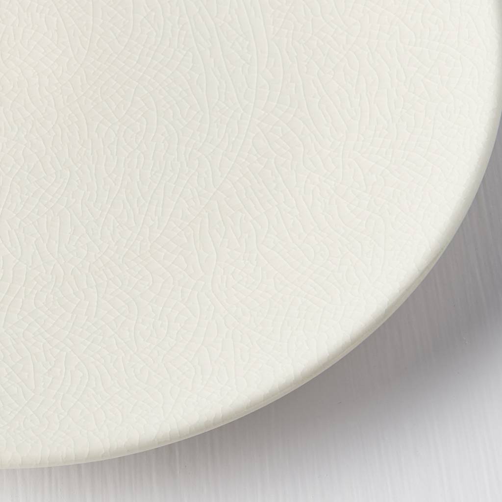 Ivory Crazed round plate 22cm