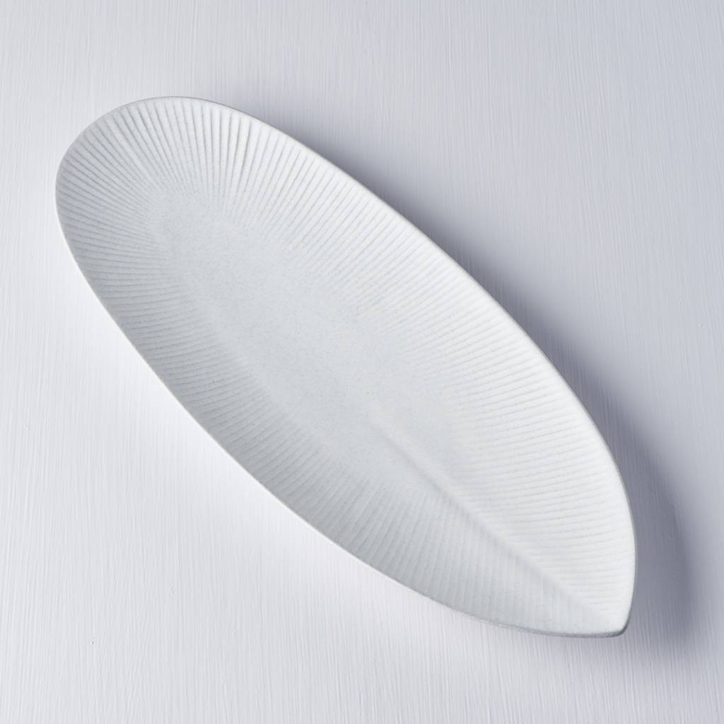 Snow Leaf rounded small plate 12cm – Made In Japan UK