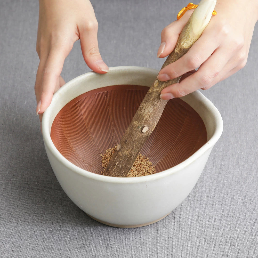 Motoshige Japanese Suribachi White Mortar & Pestle Set 18cm