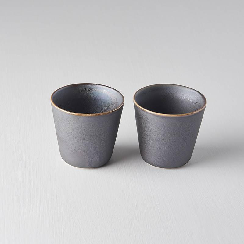 Silver/black V-shape teacup 7.5cm