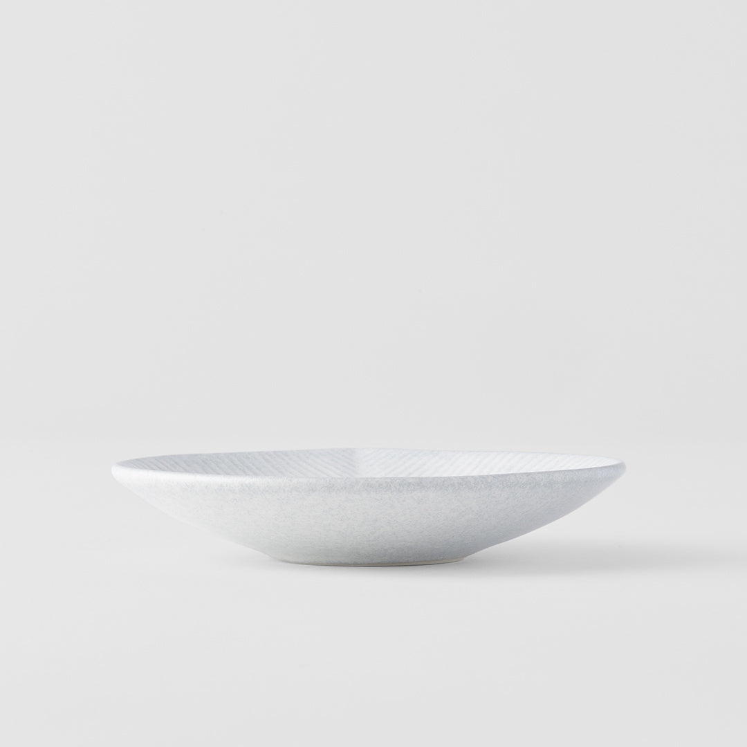 Small Rounded Plate Snow Leaf rounded small plate 12cm – Made In Japan UK