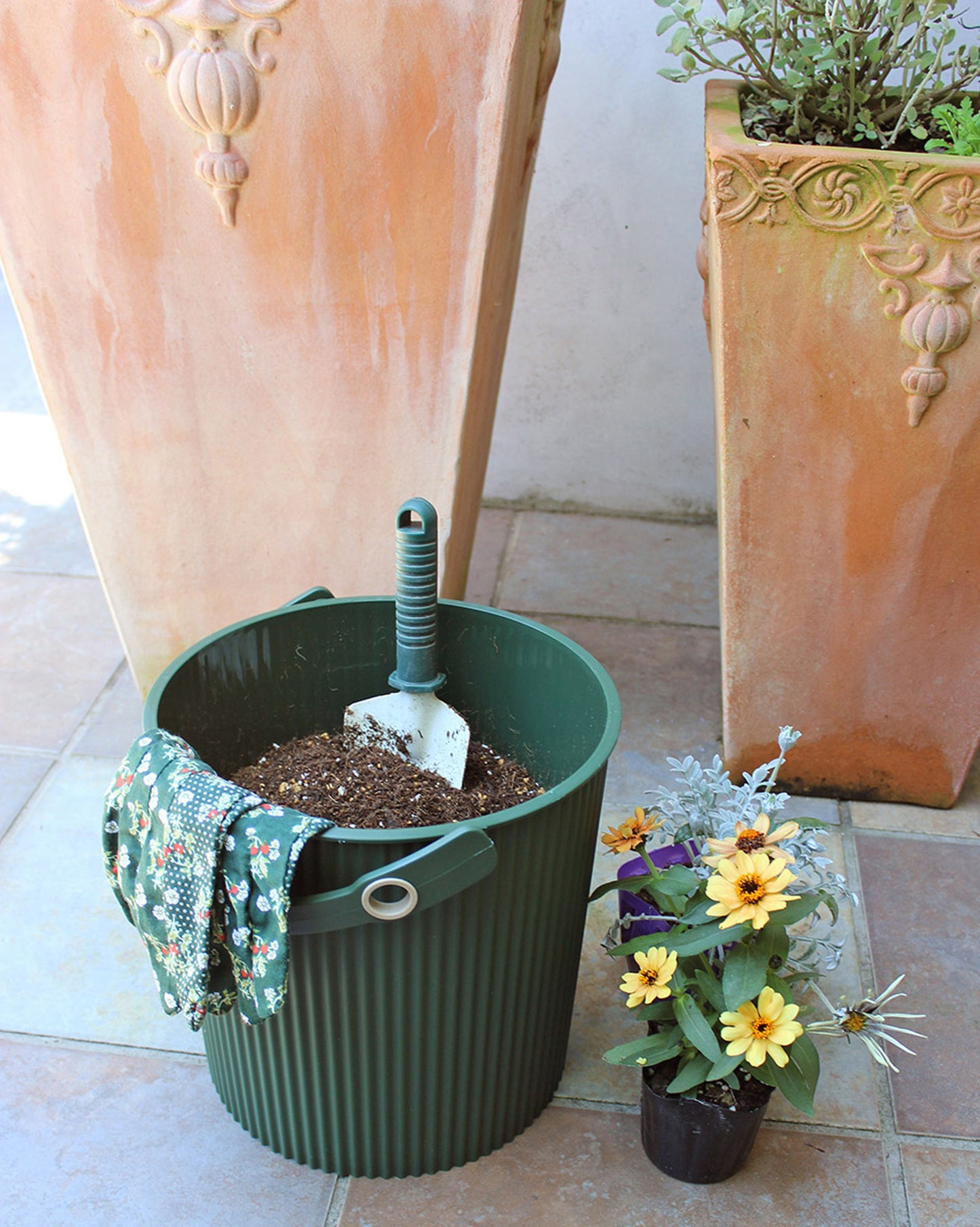 Garden Tool Bucket 20L Dark Green