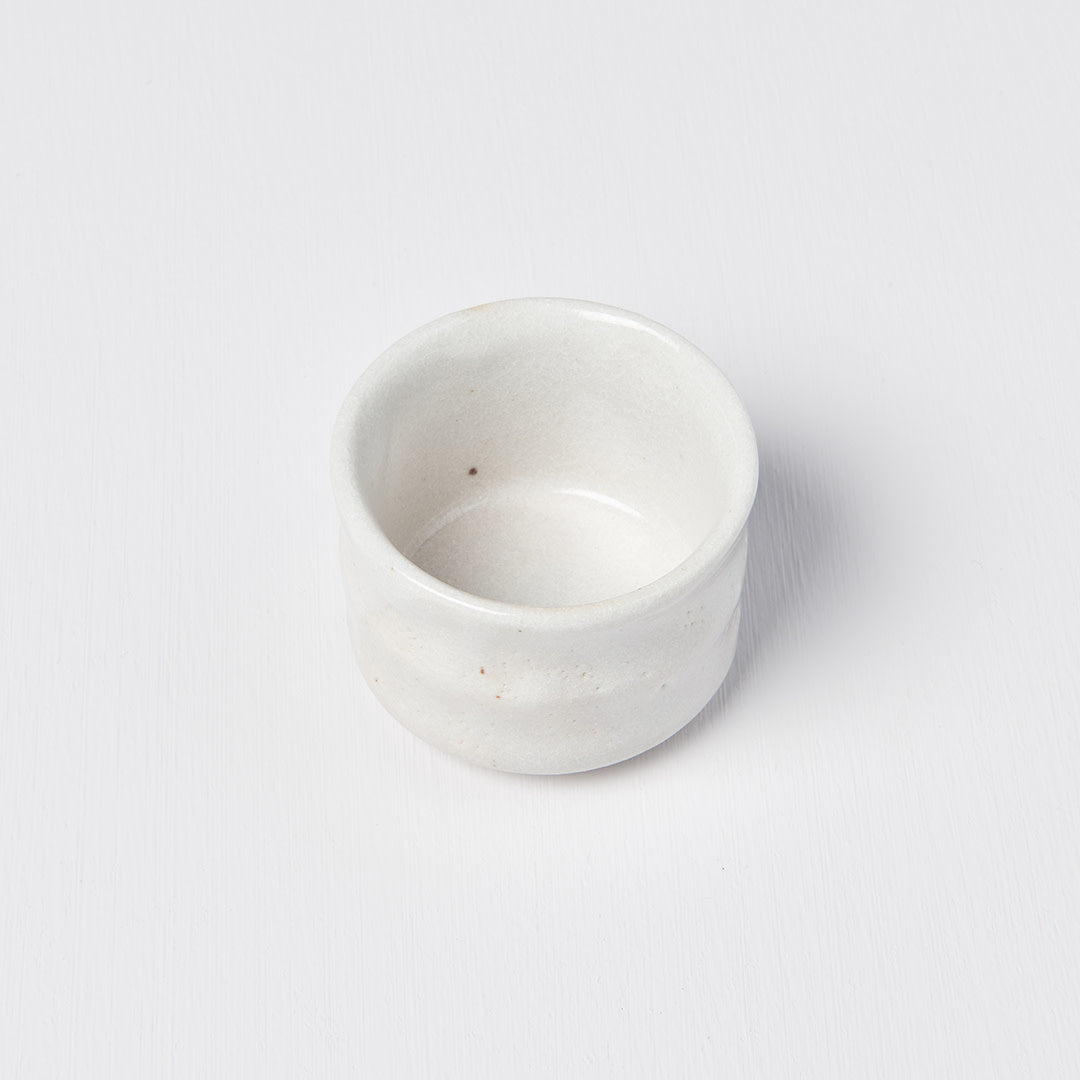 Sake cup ridged outer white 40ml